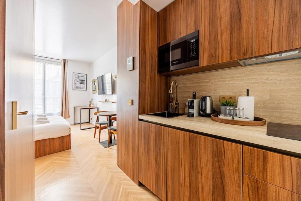 Appartement 151 Luxueuse-etienne Marcel-chatelet-paris 3