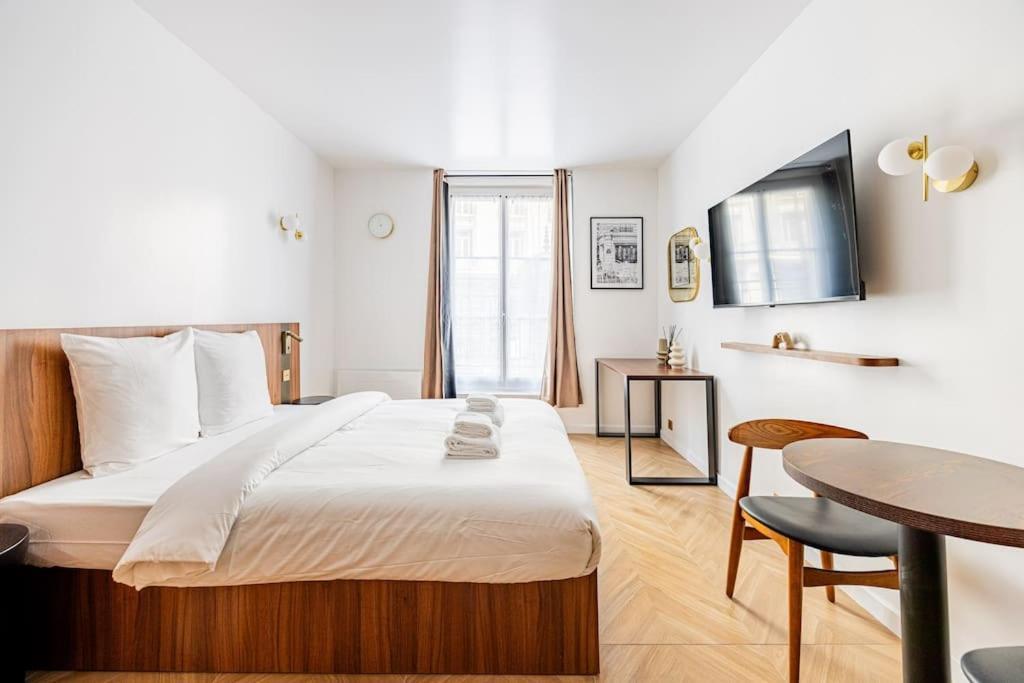 151 Luxueuse-etienne Marcel-chatelet-paris 3 Appartement Parijs